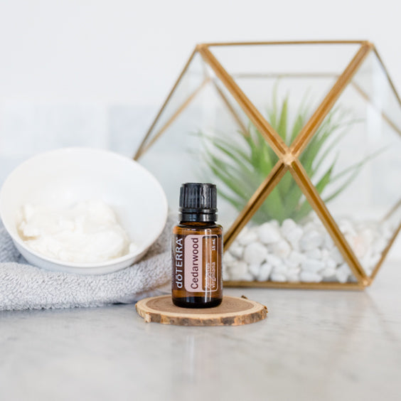 Doterra Vörös cédrus (Cedarwood) illóolaj 15 ml